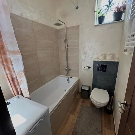 - 3 Bedroom Near Constanţa