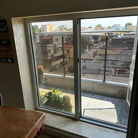 - 3 Bedroom Near Appartement Constanţa